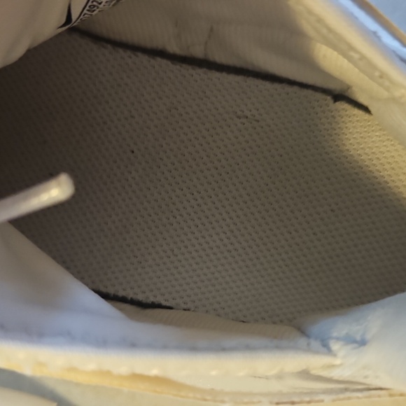 Nike Air Max Bella Tr 2 Sneakers - Picture 10 of 13